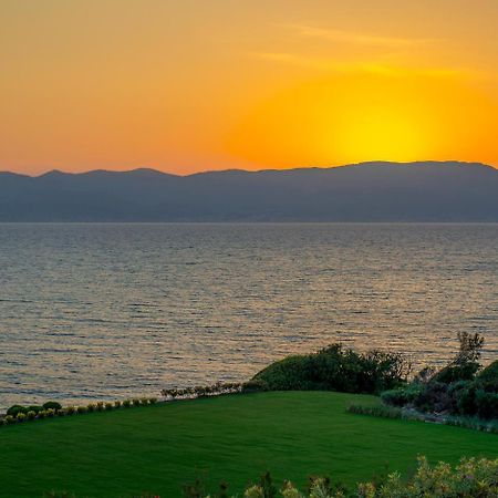 The Nowness Luxury Hotel & Spa Adulty Only Çeşme Exterior foto