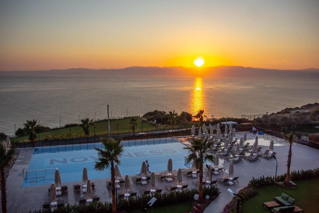 The Nowness Luxury Hotel & Spa Adulty Only Çeşme Exterior foto