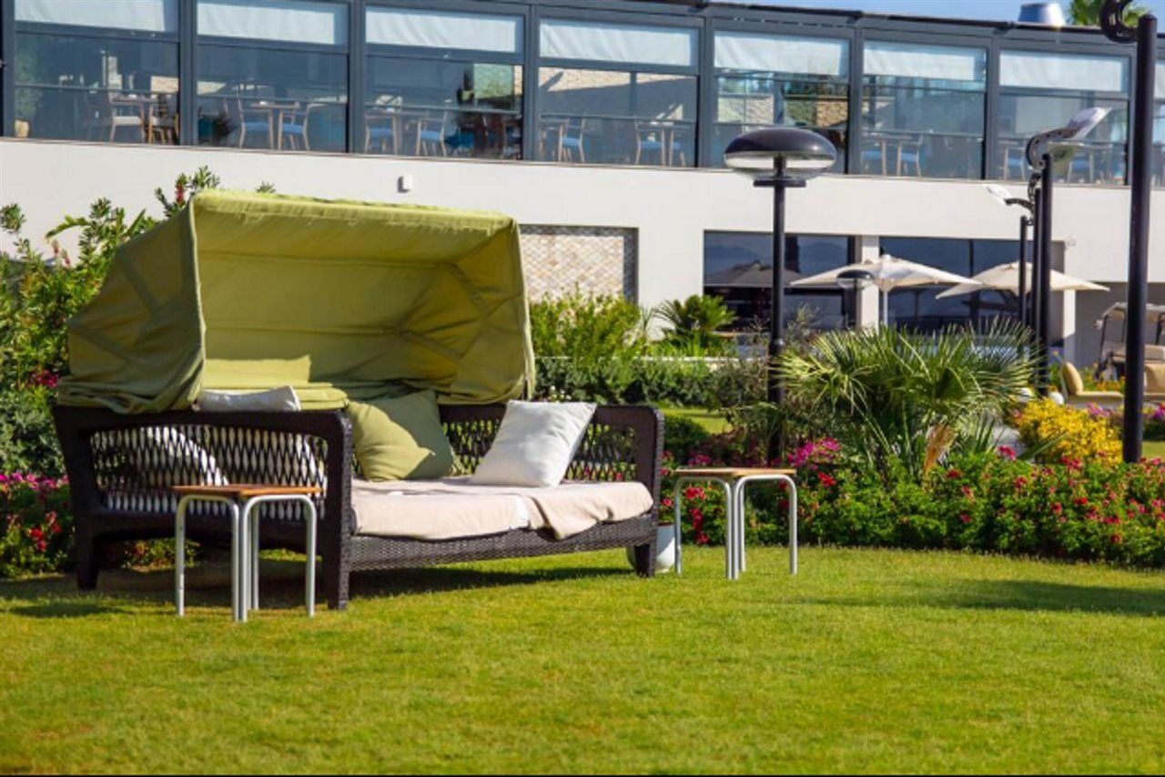 The Nowness Luxury Hotel & Spa Adulty Only Çeşme Exterior foto
